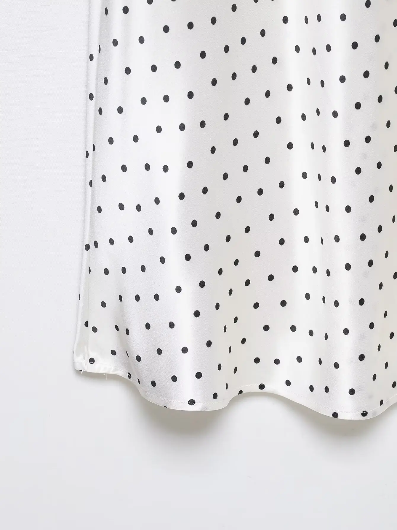 HH Damen Vintage Schwarzes Polka-Dot Mantel-Rock-Set Rollkragen Langarm-Jacke Schmaler Midirock Trendiges Damen High-Street-Outfit – Detail 16
