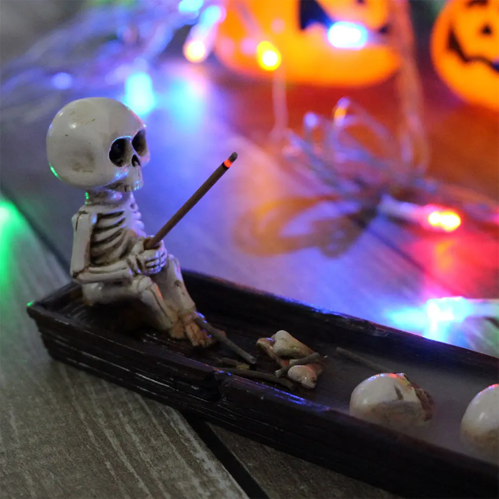 Creative Skull Incense Holder Resin Halloween Decor Boat Decorative Incense Holder Skull Incense Burner Awesome And Ideal Gifts