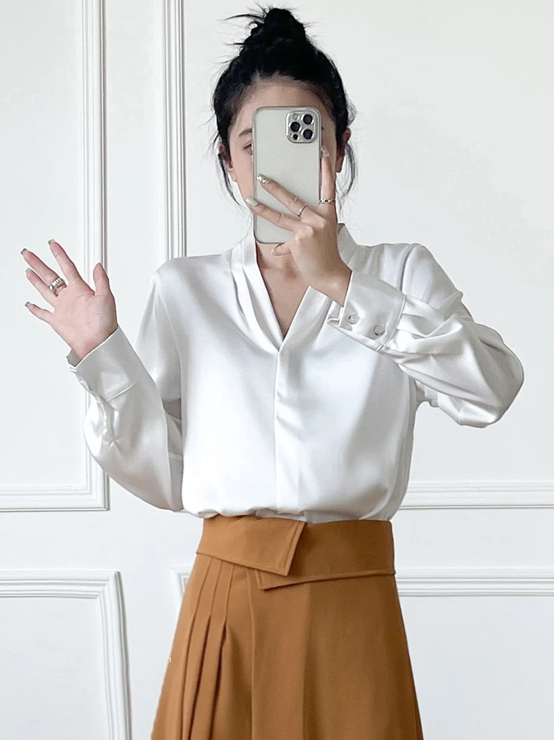 

Весна 2026: Женская профессиональная блузка с V-образным вырезом, приталенная, с длинным рукавом, свободного кроя, в корейском стиле, из полиэстера и шифона, для работы, белая, дизайнерская