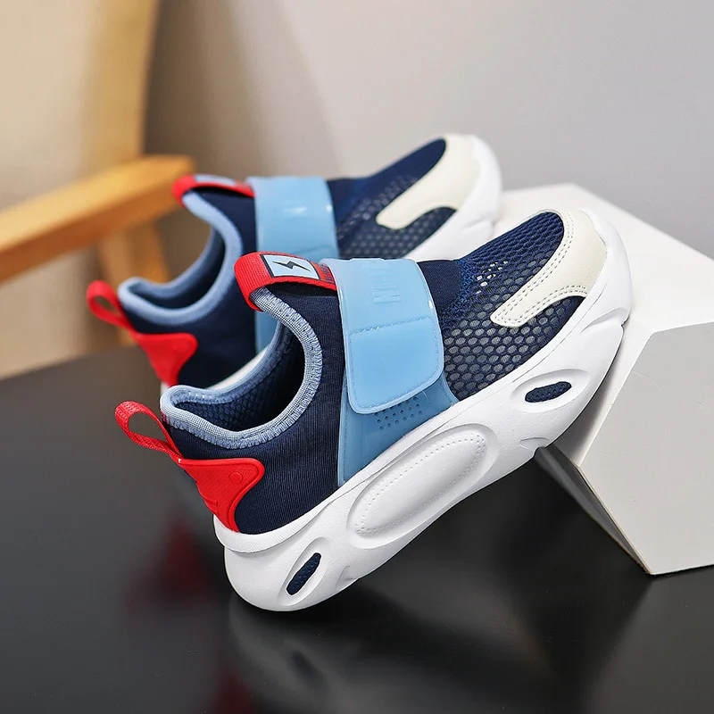 

Fashionable and Casual, Easy to Breathable Upper Is Soft, Light and Comfortable, Will Breathe Your Feet