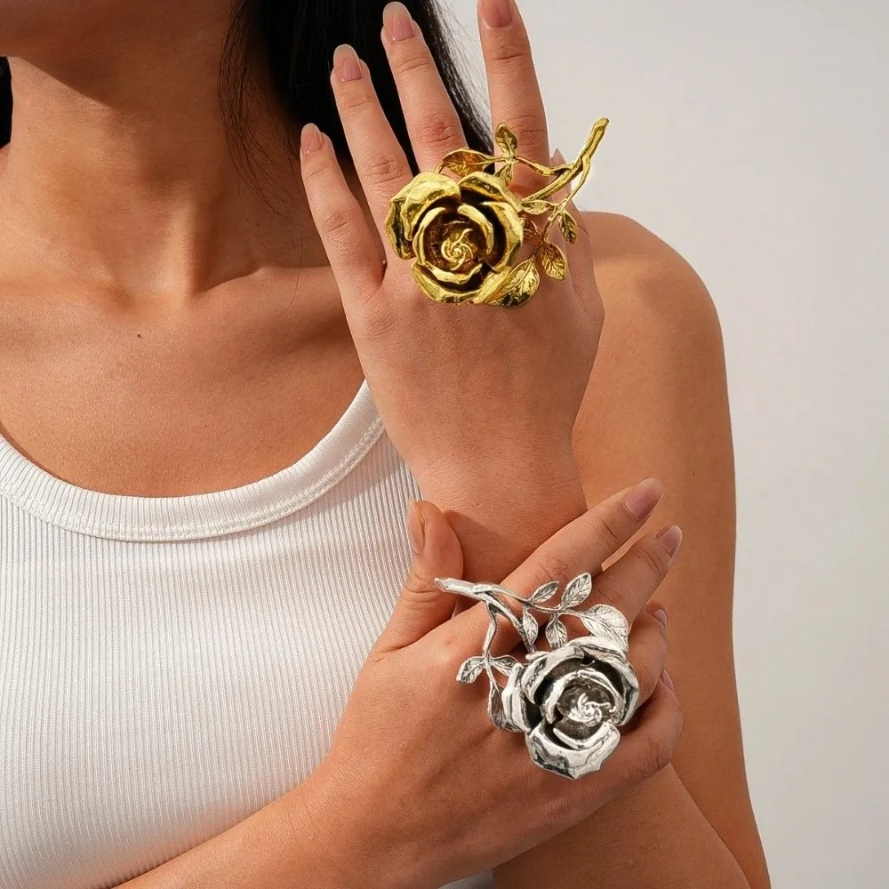Elegant Vintage Rose Ring 3D Pleated Double-Finger Ring High-End Distressed Design Oversized Ring for Women