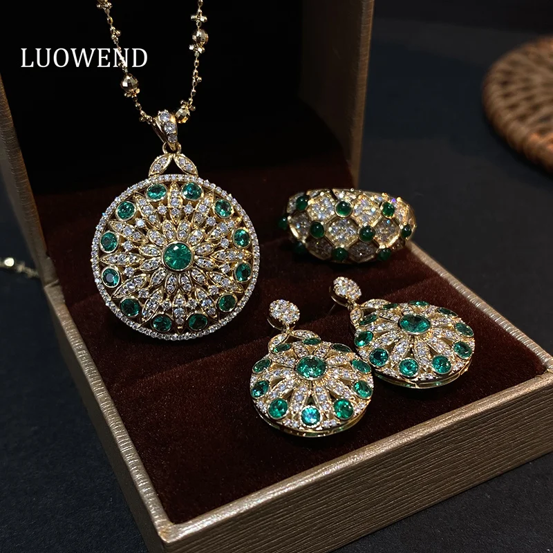 LUOWEND 100% 18K Yellow Gold Pendant Women Vintage Style Luxury Diamond Natural Emerald Pendant&Earrings&Ring High Jewelry Set