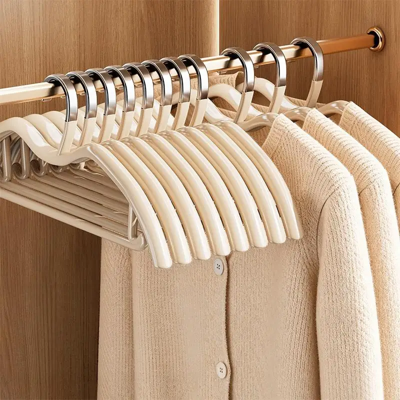 Clothes Hangers 5Pcs Short Neck Design Anti Slip No Scratch Thickened Durable Hanger for Home Daily Clothes Storage