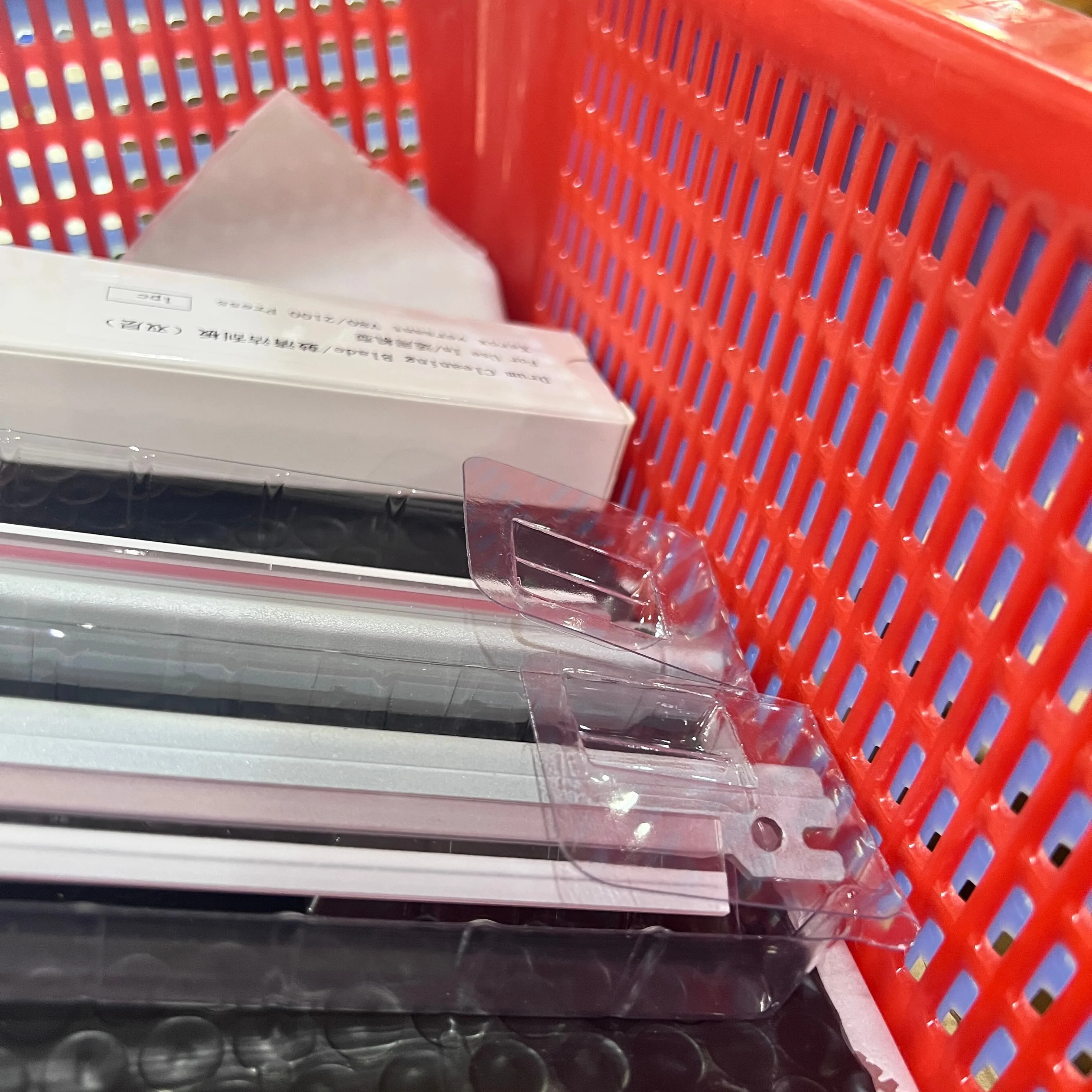 

Лезвие для чистки барабана с длительным сроком службы V80 V180 V2100 V3100 для Xerox Versant 80 180 2100 3100