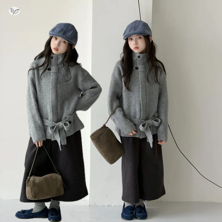 Girls' autumn and winter Korean style gray waistband thick zipper jacket, mid size children's knitted cardigan sweater