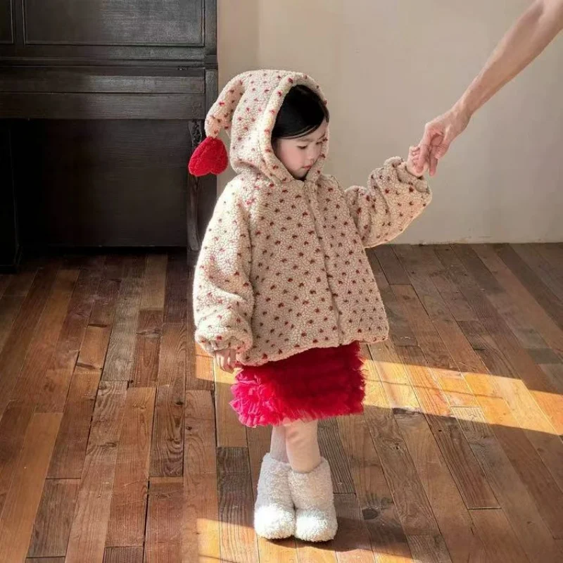 Girls' Autumn Winter Sweet and Cute Jacquard Love Lamb Fleece Coat Thick Velvet Three Dimensional Love Hooded Coat