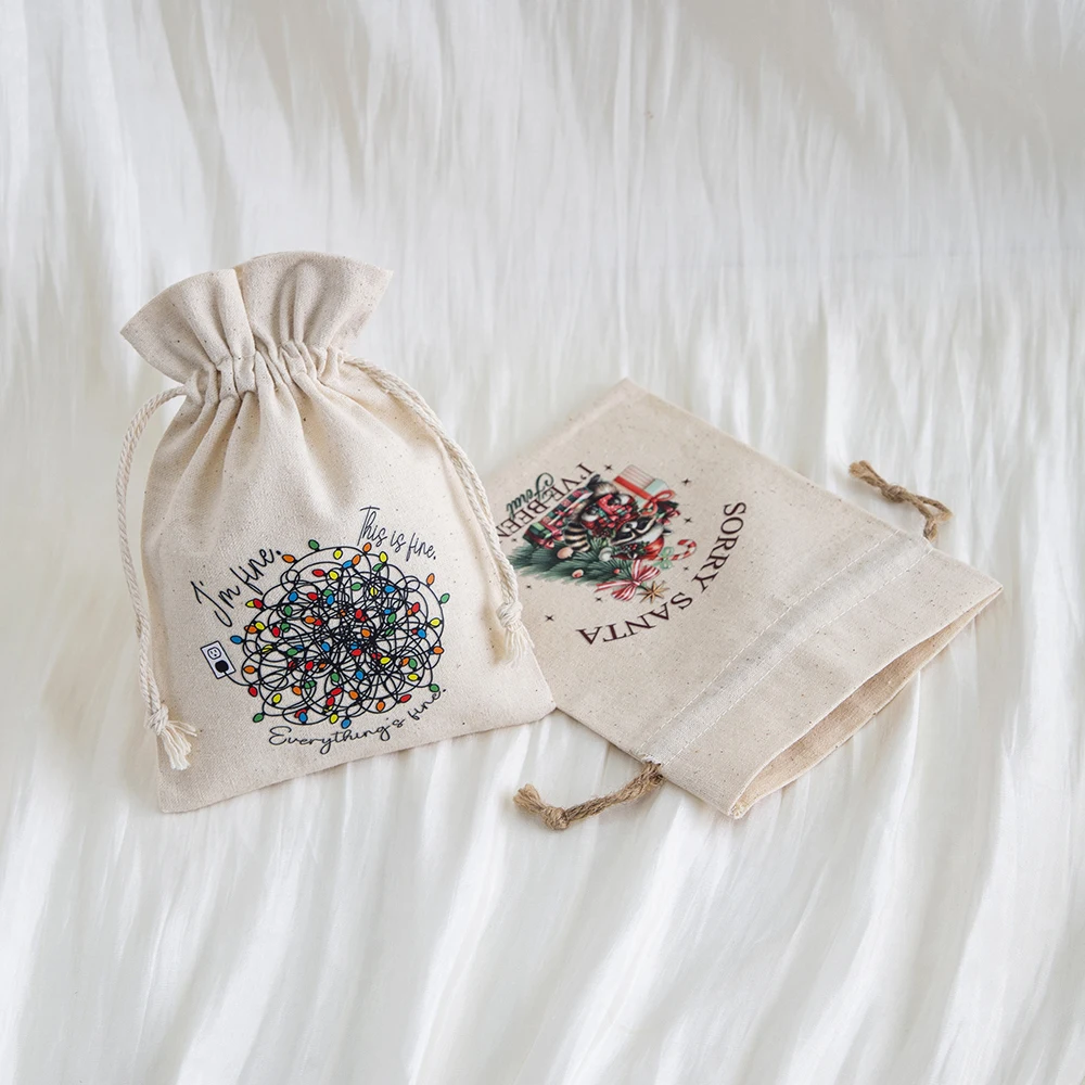 

50pcs Christmas Jewelry Gift Drawstring Bag Santa Claus Snowman Canvas Jute Pouch Candy Goodies Apple Pocket Cotton Burlap Linen