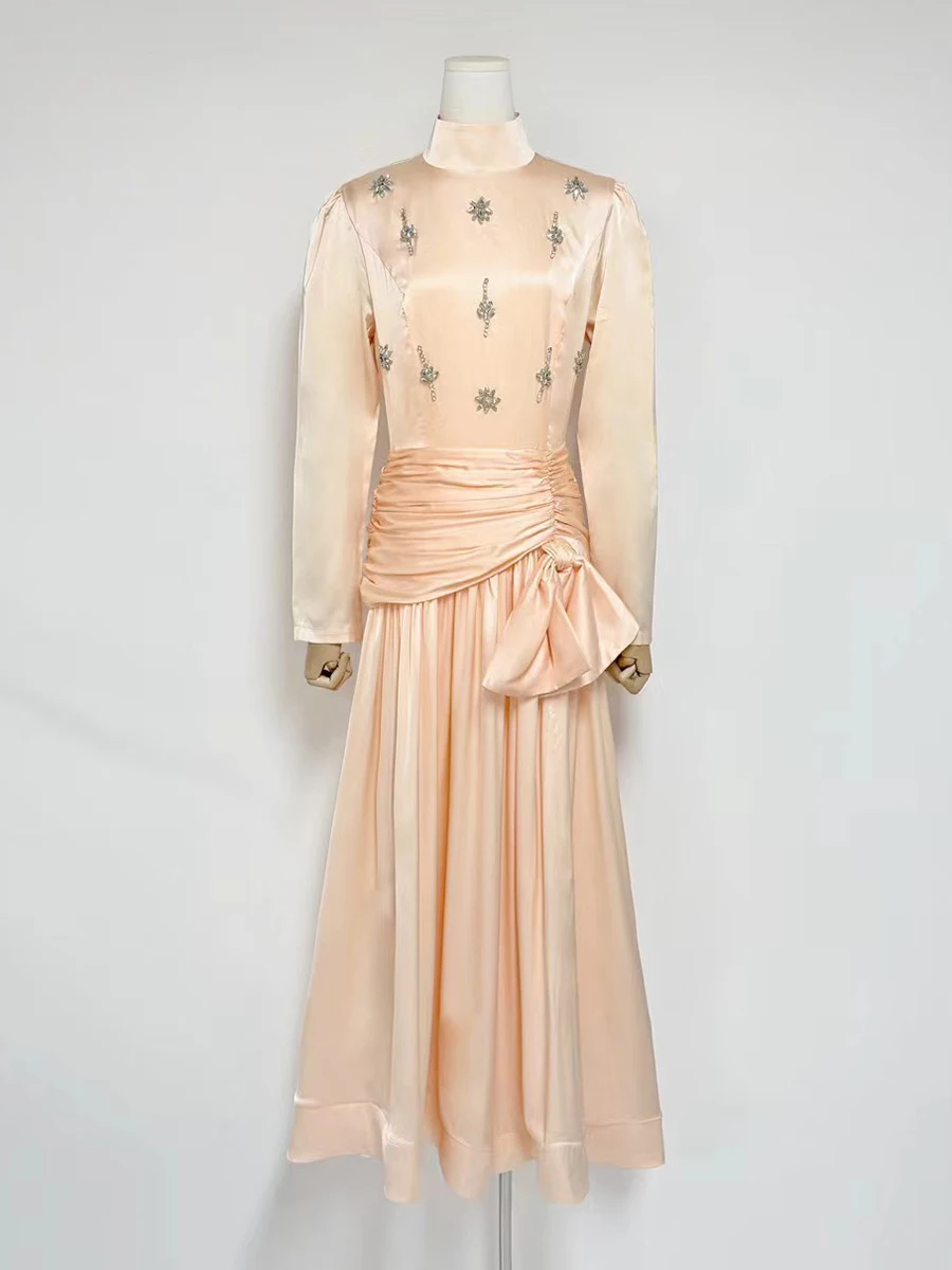 Sukienka damska VGH w stylu retro-modern, pałacowa, stójka, tunika, patchwork, bandażowa, elegancka, satynowa, brokatowa, wieczorowa, nowa.