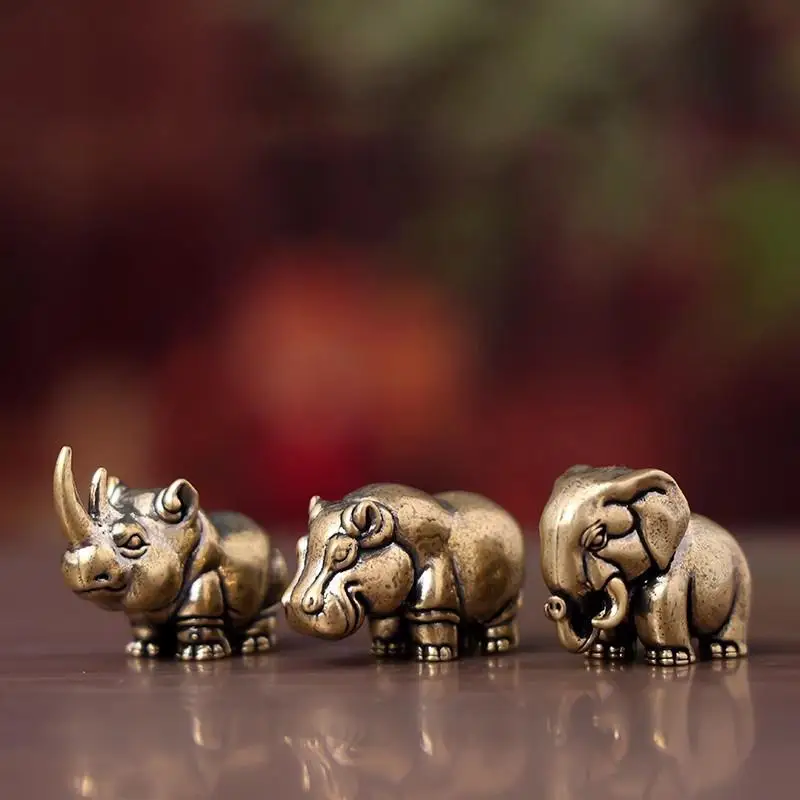1 Piece Copper Rhinoceros Hippopotamus Elephant Small Accessory Handle Animal Tea Pet Home Office Desktop Decor