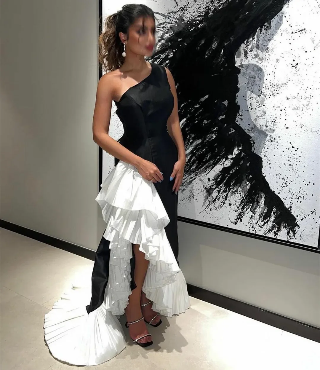 

Elegant Long Satin One Shoulder Evening Dresses فساتين السهرة Mermaid Ruffled Sweep Train Prom Dress Robe de soirée for Women