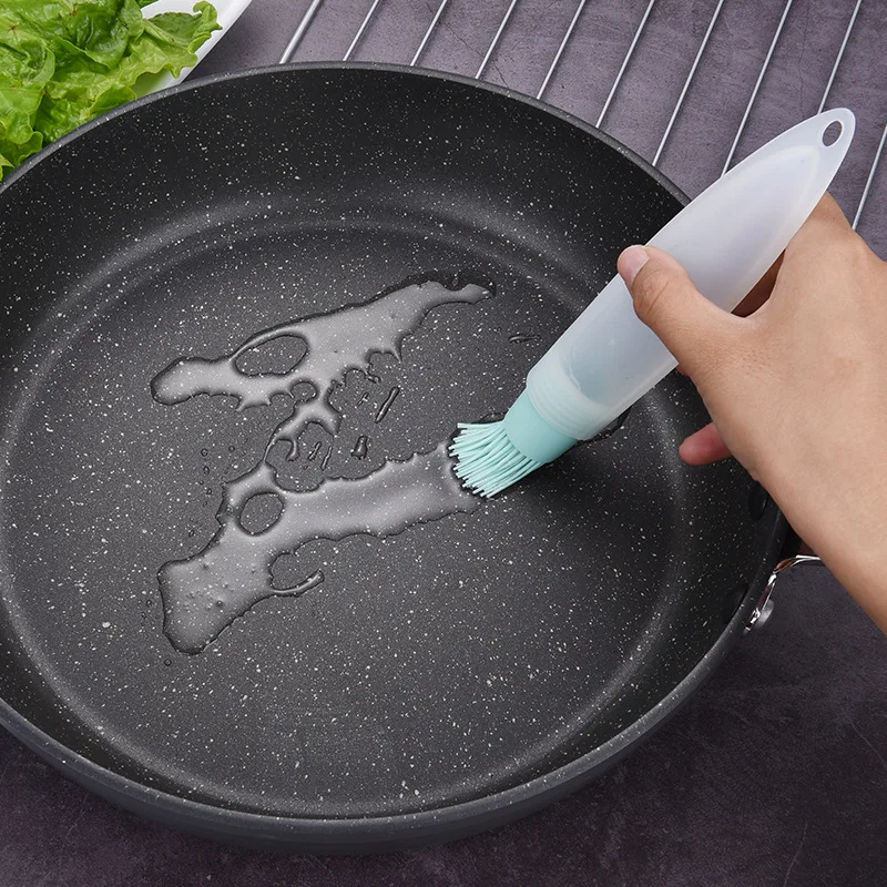 Silicone Oiler With Brush Seasoning Seasoning Sauce Brush With Scale Oil Bottle BBQ Kitchenware Gadgets Grilling Frying Tools