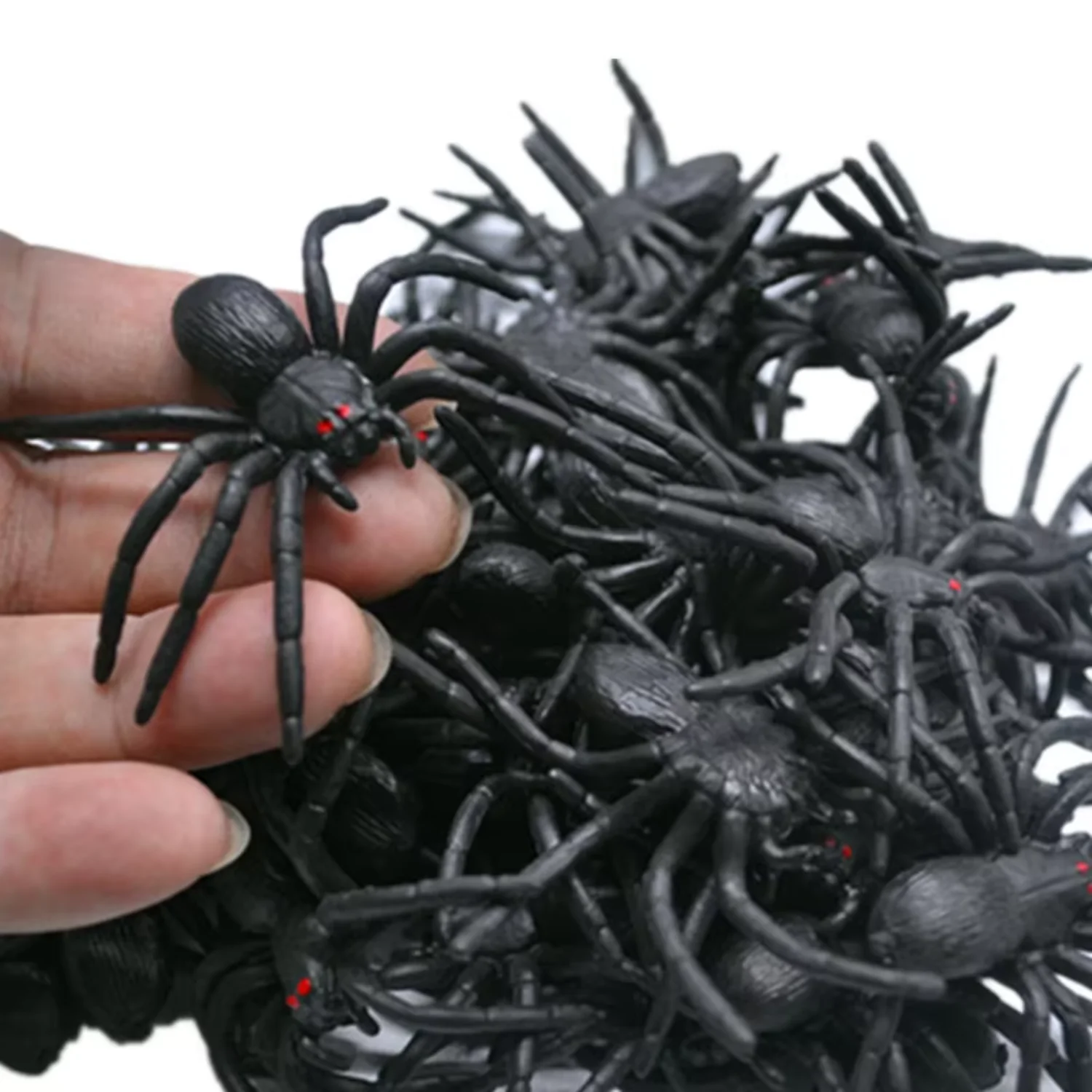 

Имитация лета, игрушки-пауки, гаджет на Хэллоуин, приколы, розыгрыши, игрушки, пластиковые жуки, модель насекомых, 1 шт.