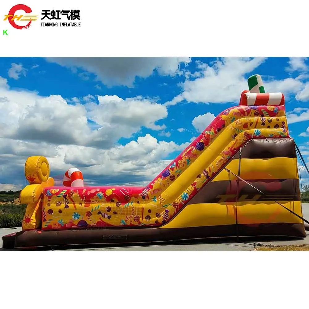 Parco giochi gonfiabile gigante commerciale del buttafuori gonfiabile del pan di zenzero della scivolo di Natale con lo scivolo in vendita