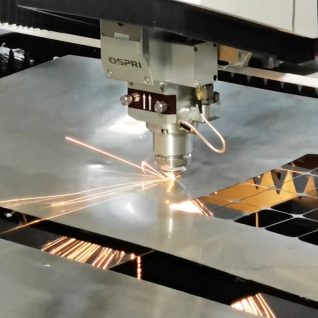 Лазерный станок для резки 2000 – обзор и цена Fiber Laser Cutting Machine