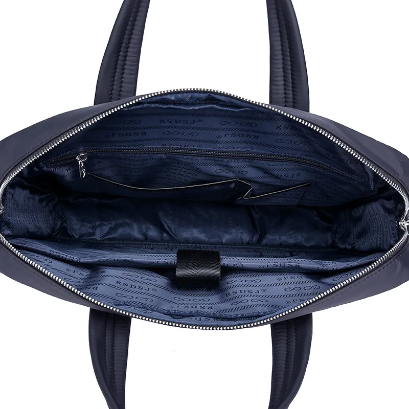 กระเป๋าเอกสารผู้ชายสุดหรูอเนกประสงค์ ทำจากไนลอน กระเป๋าทำงานเรียบง่าย ความจุขนาดใหญ่ สะพายไหล่เดียว ใช้เป็นกระเป๋าถือสำหรับนักธุรกิจหรือกระเป๋าสะพายข้าง