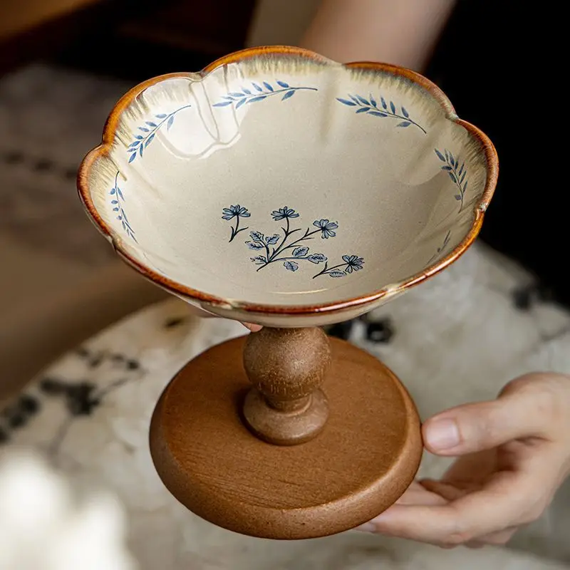 Wooden high-legged fruit plate, ceramic pastry plate, snack tray, entrance decoration