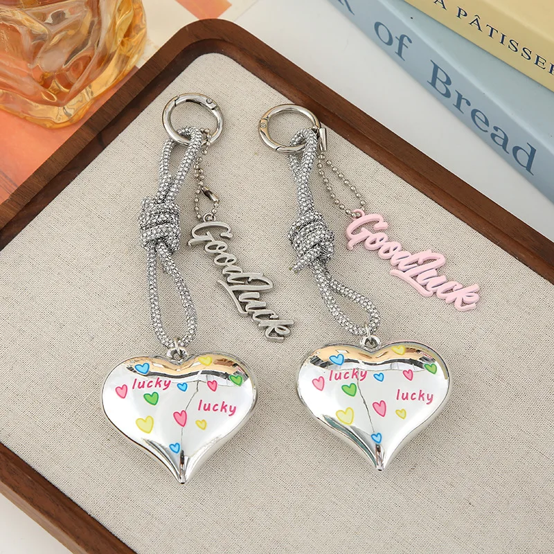 Hot Style Heart Lucky Graffiti Keychain Trendy Ins Good Lucky Girl Airpods Pendant Keyring For Car Keys Backpack Ornament Gift