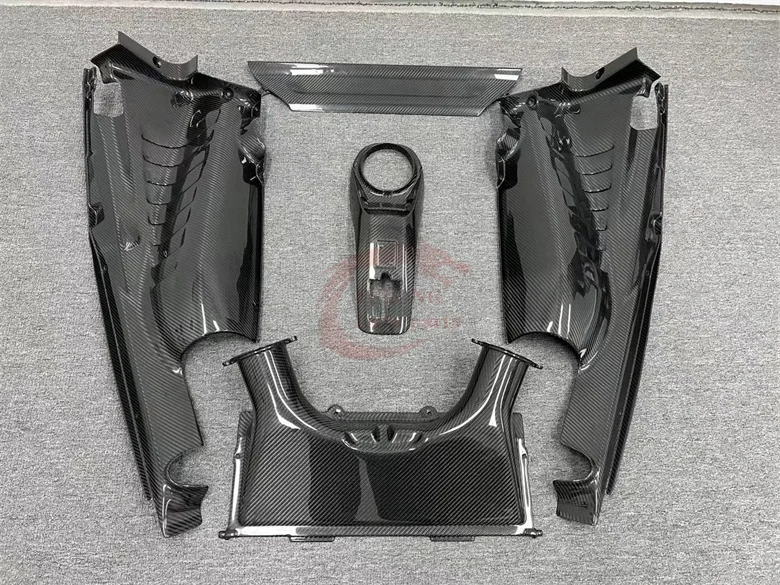 Dry Carbon Fiber car Air Intake Cover Engine trim For Ferrari 488 GTB Dry Carbon Fiber Engine Intake Bellows