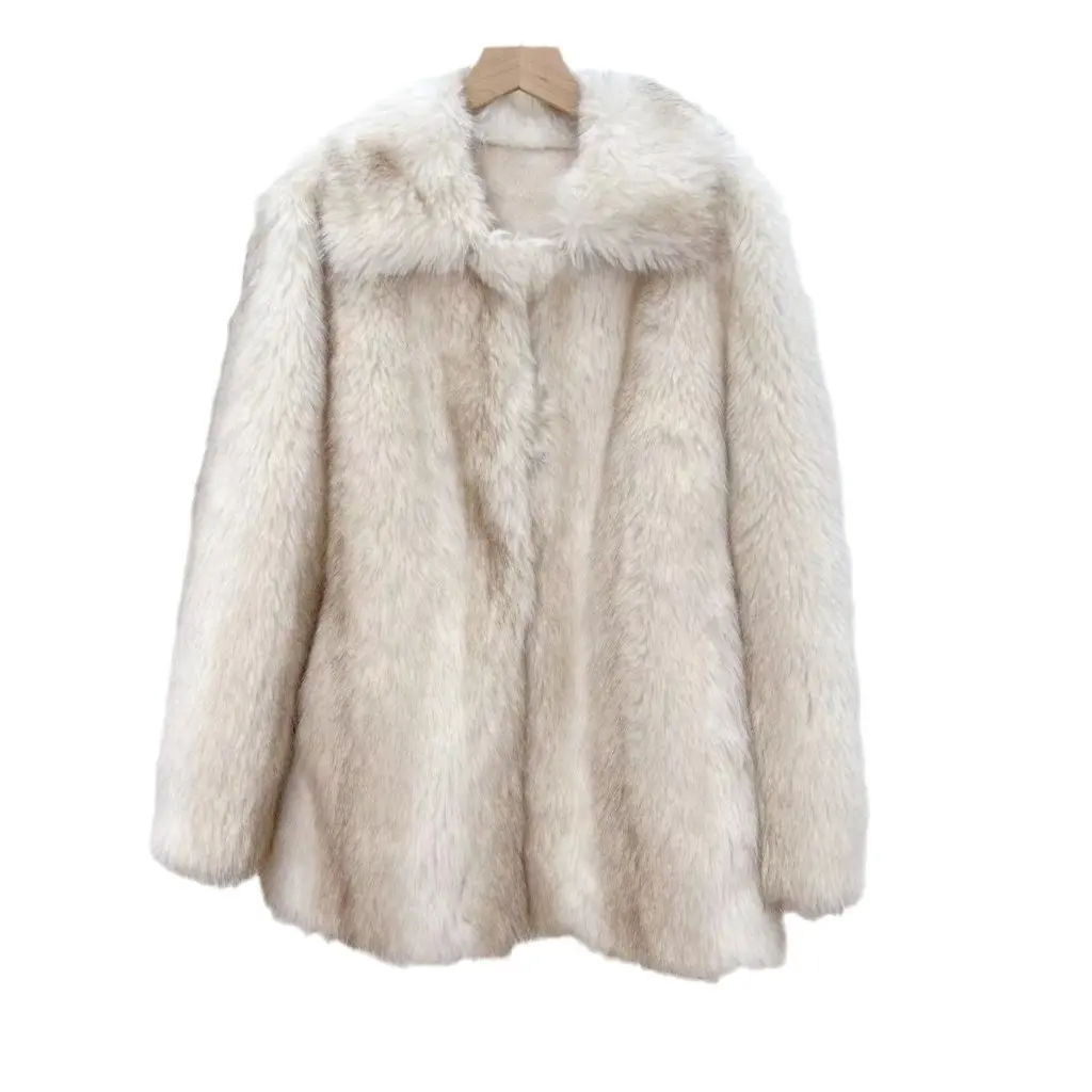 

Divine Girl Eco-Friendly Faux Fox Fur Coat for Women Short Stylish Winter Outerwear Young Fashionable Mao Mao Jacket