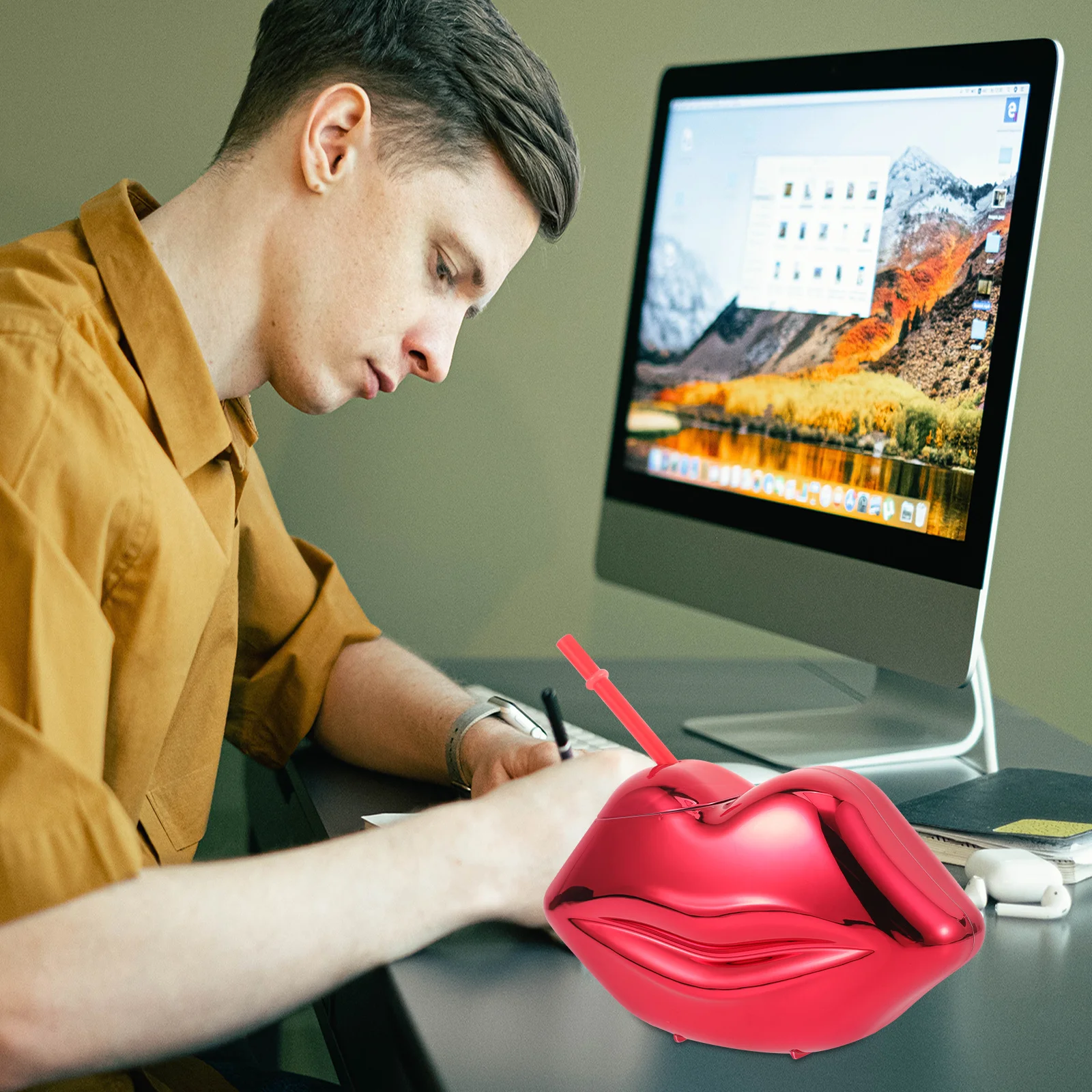 

2Pcs Unique Lip Design Tumbler Eyecatching Shape Versatile Use for Family Gatherings Office Parties Smoothie Cup