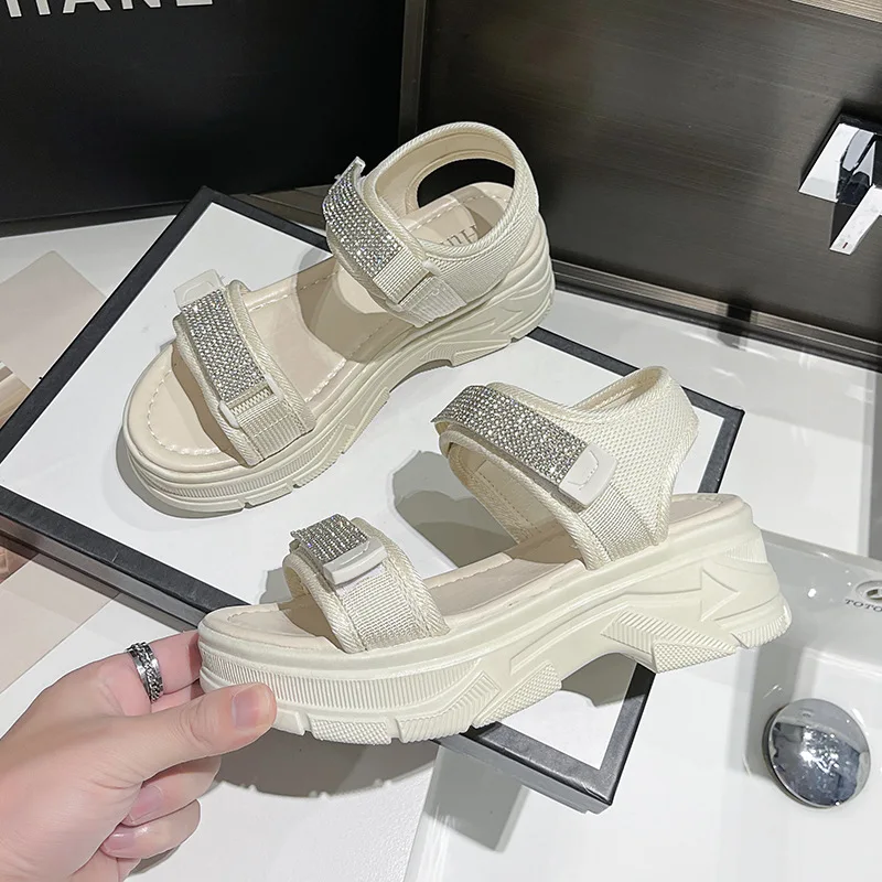 

Women Sandals Fashion Platform Women Shoes Luxury Crystal Casual Sports Shoes Female High Quality Outdoor Beach Shoes Sandalias