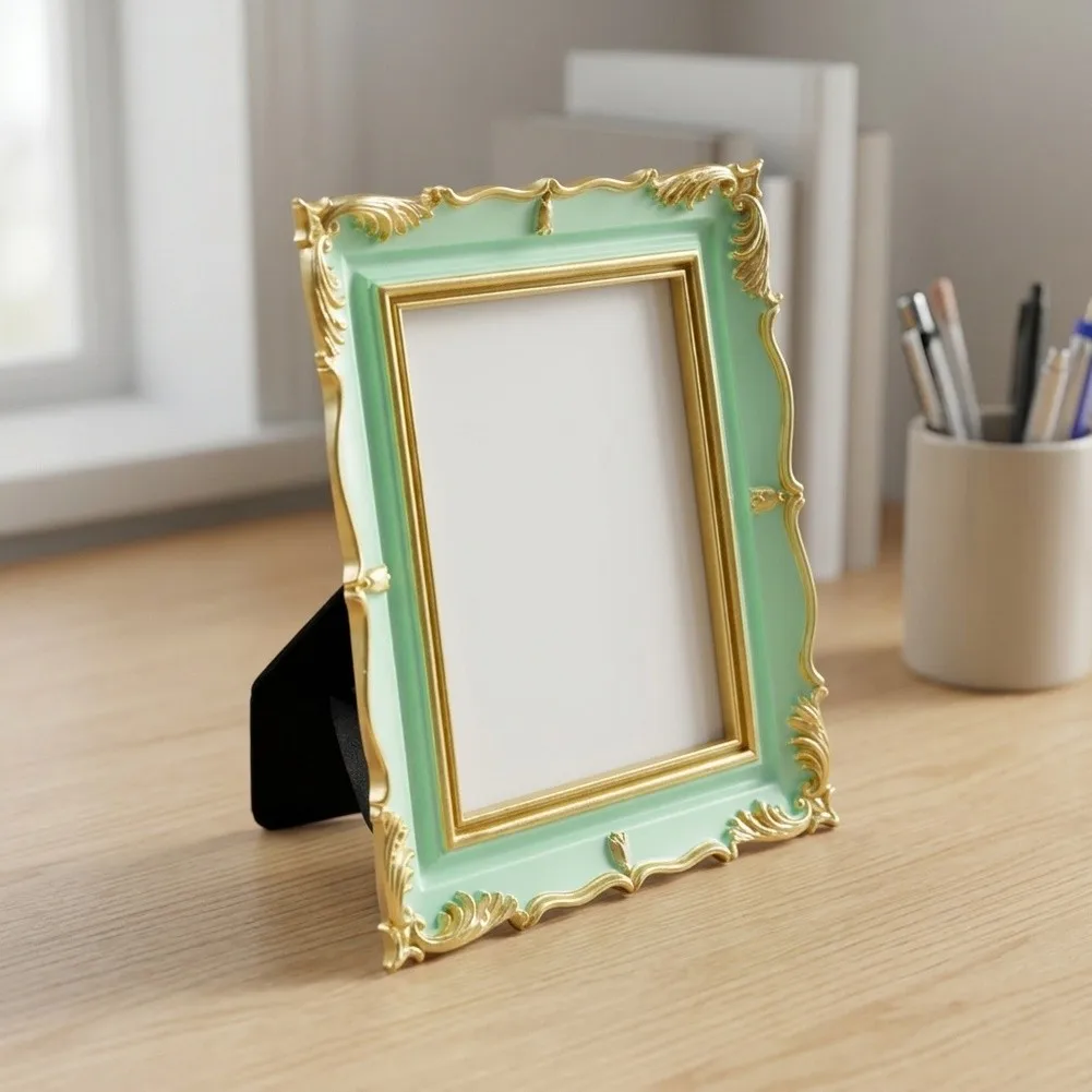 Memorable Photo Showcase 7 Inch Photo Frame Vintage Picture Frame Colorful Decorative Frame Intricate Relief Carvings