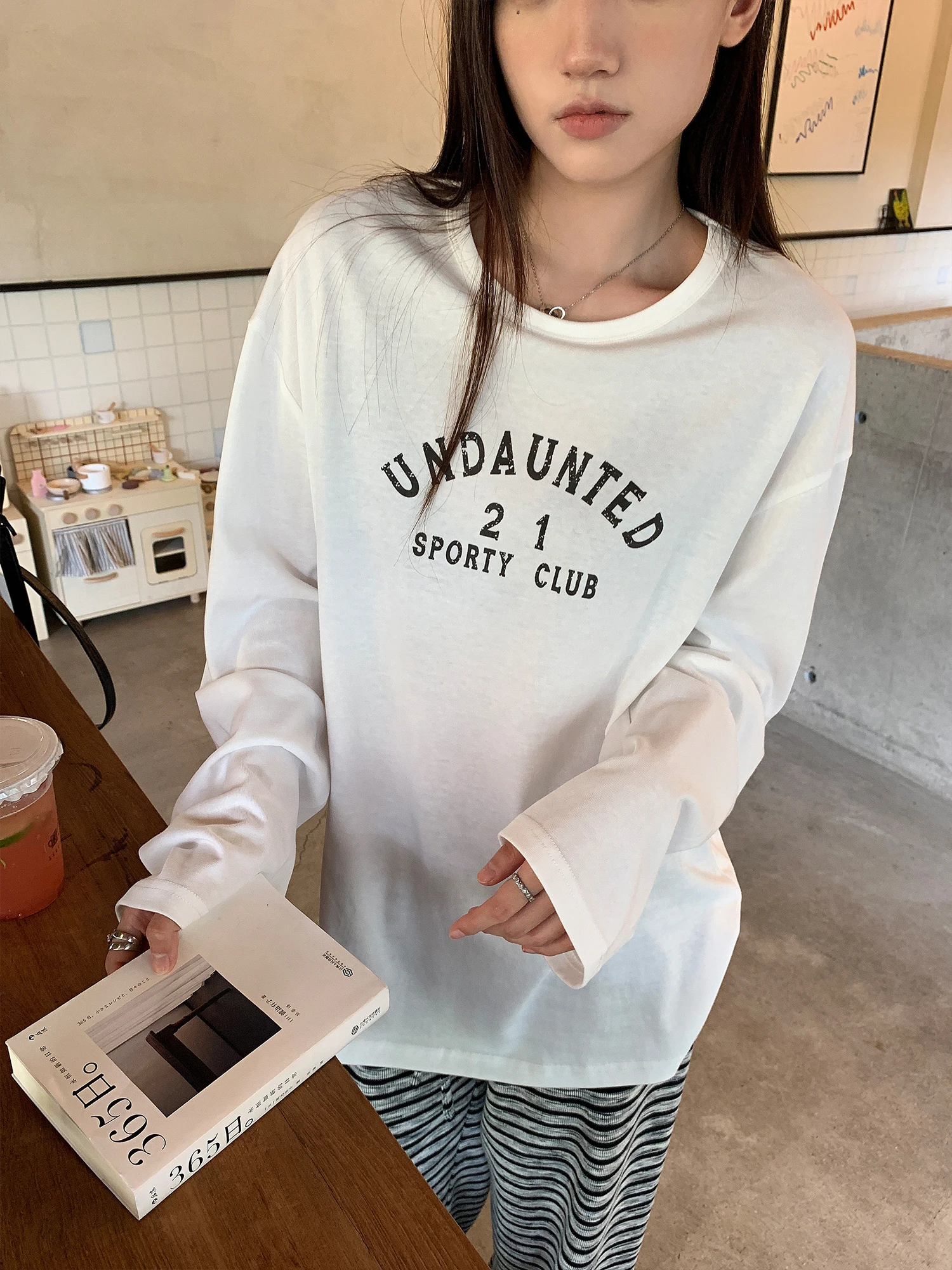 

Новый осенний женский топ свободного кроя из хлопка Soft Texture Long Sleeve T-shirt в винтажном стиле Wanderlust Feel Snow Peak