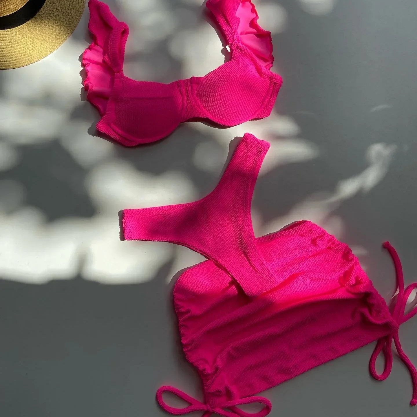 Solid Wavy Fabric Low Waist Bikini Set Cover Up Swimsuit For Women Push Up Ruffle Three Pieces Swimwear 2025 Beach Bathing Suits