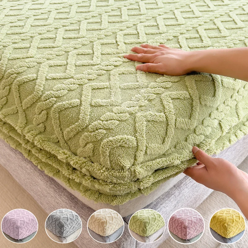 Jacquard Bed Cover 3D Embossed Velvet Mattress Cover Tafferta Bedsheet Winter Warm Fitted Sheet Mattress Protector Thickened