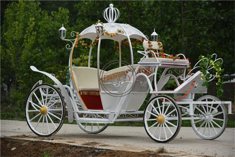 Electric Horse Drawn Carriage Princess for Sale Classic Hollow Cinderella Pumpkin Horse Wedding Carriage