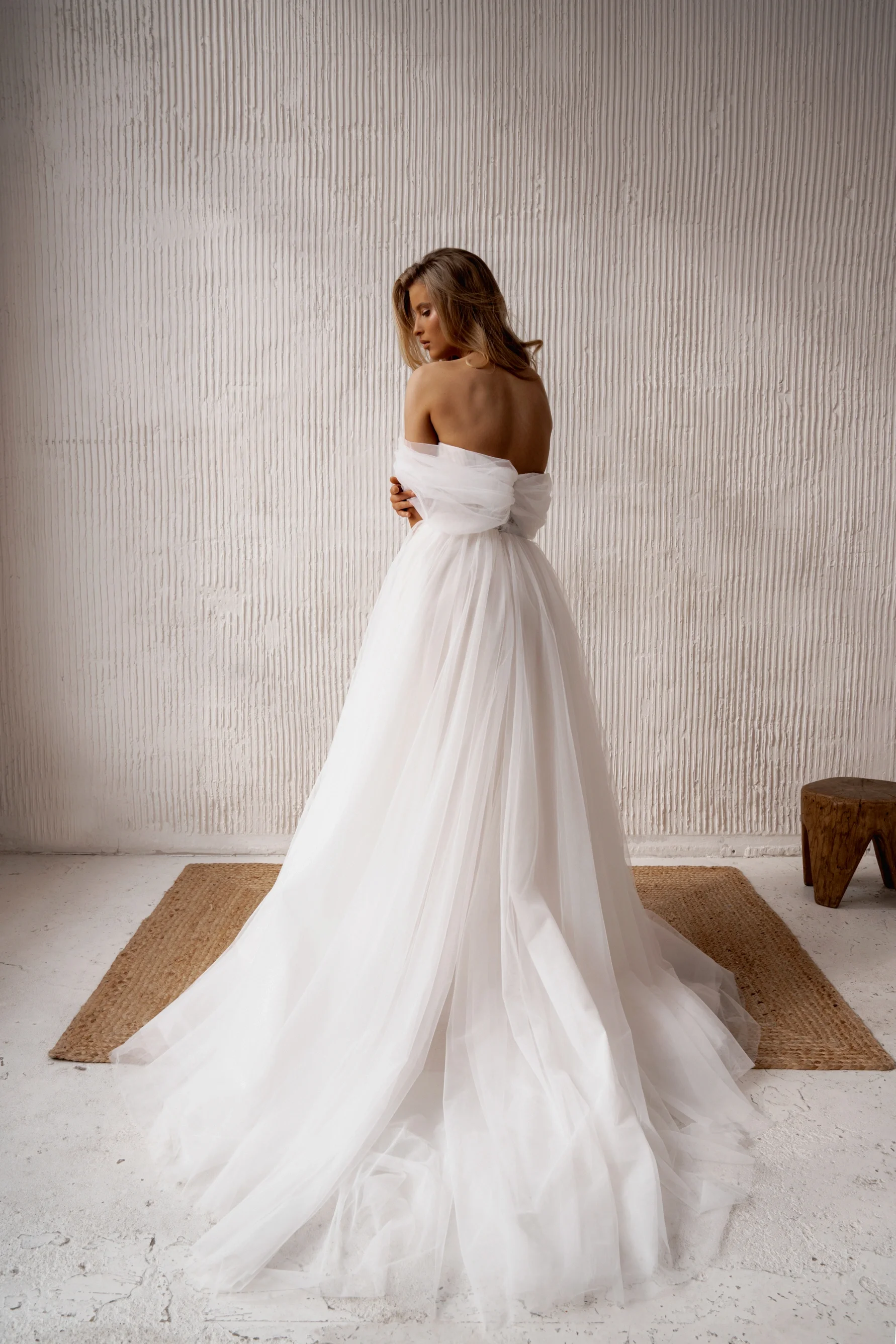 Vestidos de novia blancos con lentejuelas y hombros descubiertos, línea A, vestido de fiesta de boda para invitados, vestido de novia de tul sin espalda, 2024