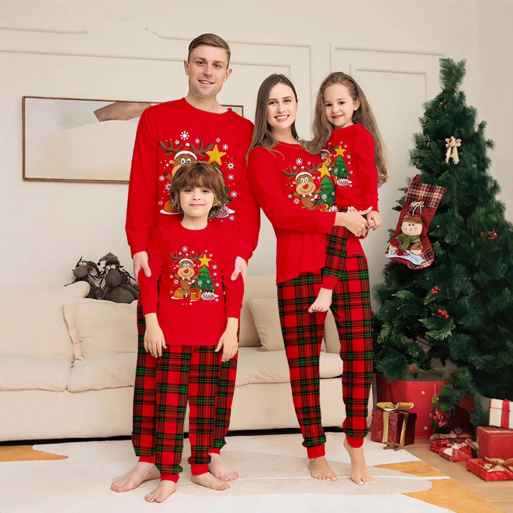 

Christmas Family Outfit Parent-Child Mother Daughter Father Son Cotton Family Matching Pyjamas Set Soft long sleeve Xmas pyjamas