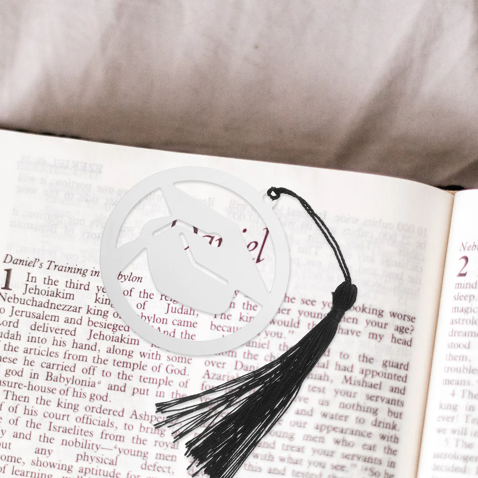 

10 Pcs Doctor Hat Bookmark Beautiful Bookmarks for Students Reading Accessories Page Marker Small Gift