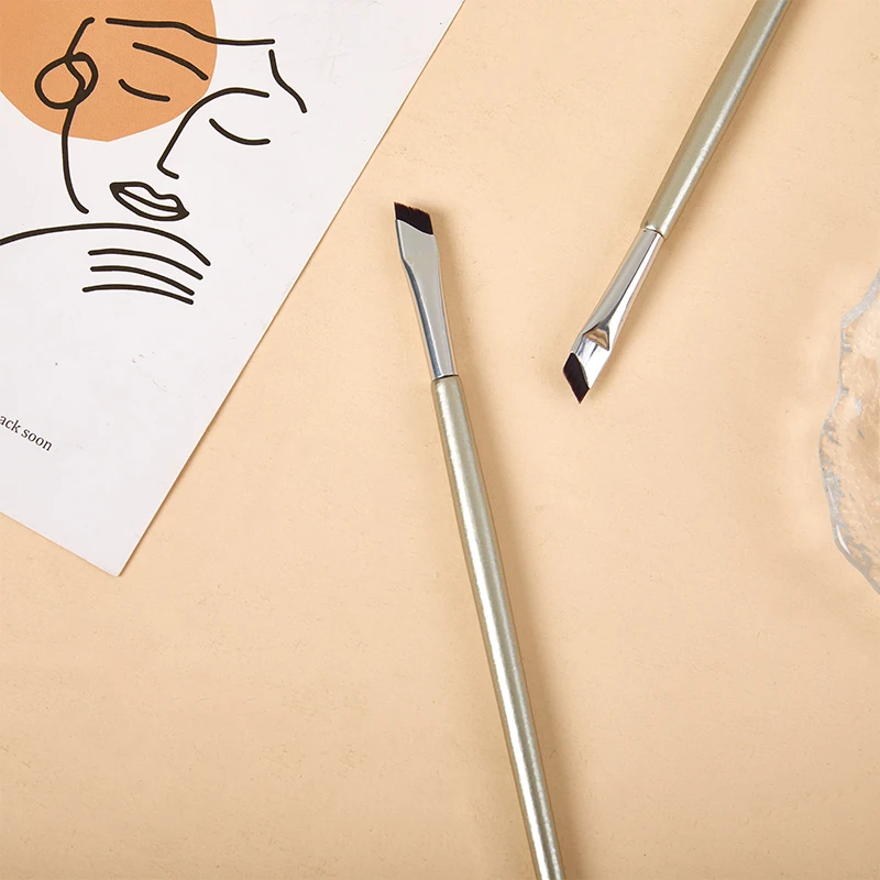 [L&P] 1Pc Upgrade Blade Eyeliner Brush Ultra Thin Fine Angle Flat Eyebrow Brush Under Eyes Place Precise Detail Brush