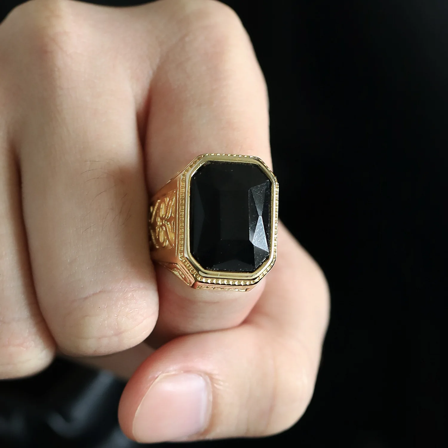 Hochwertige große quadratische Edelsteinringe für Frauen, Edelstahl-Ehering, direkt ab Werk, Großhandel mit Schmuck – Detail 4