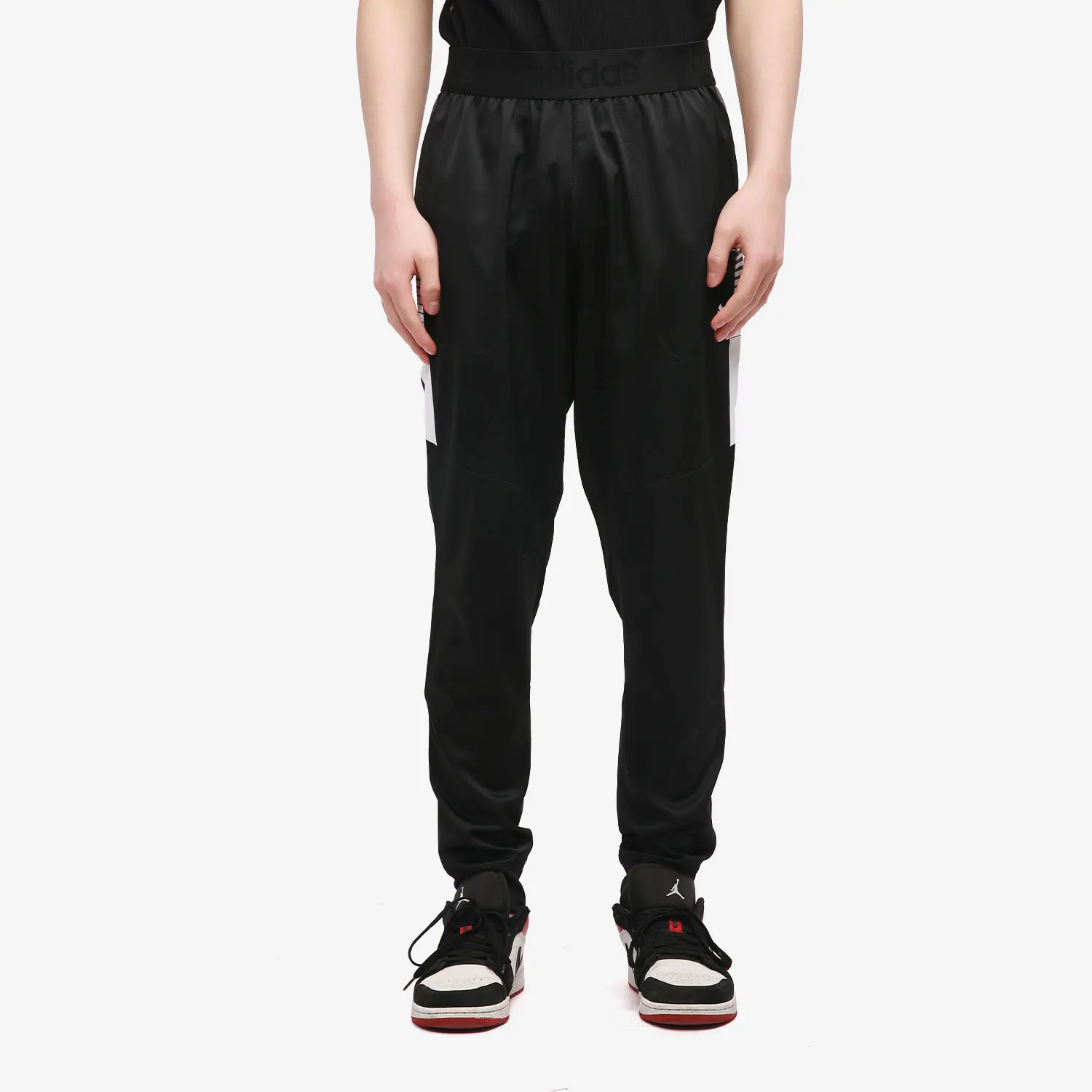 pantaloni-sportivi-da-allenamento-da-uomo-originali-adidas-new-season-pantaloni-lunghi-casual-con-polsini-gm2067