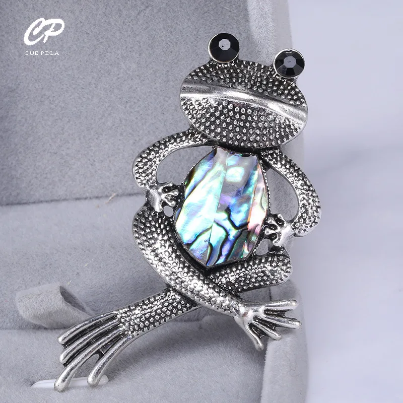 High-Grade Abalone Brooch Fashion Exquisite Retro Frog Unisex Corsage Wild Clothing Accessories