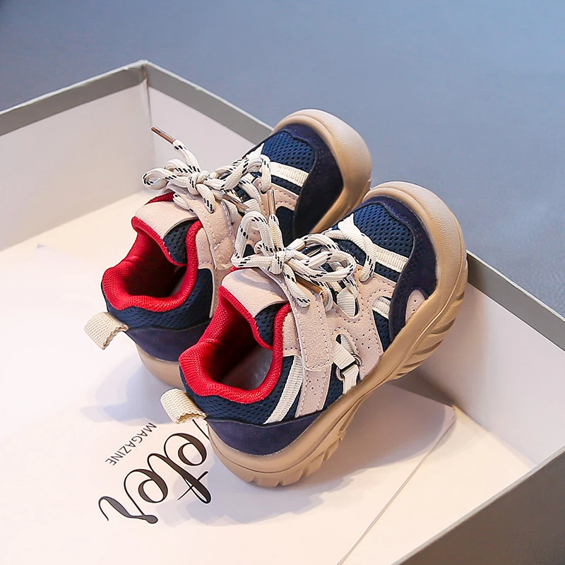 

2025 г., детская повседневная обувь, детские кроссовки с закрытым носком, сетчатая дышащая мягкая подошва, весенне-осенняя новая студенческая спортивная нескользящая обувь