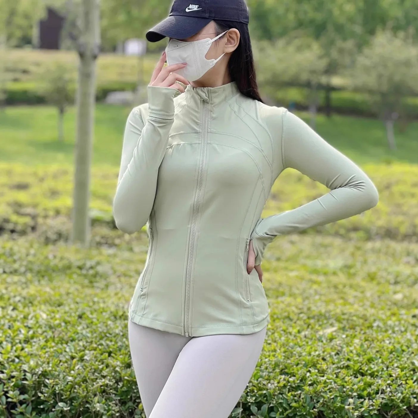 سترة رياضية نسائية من Lulu بقصة ضيقة وسحاب كاجوال يوميًا مرنًا مفتوحًا ملابس خارجية أنيقة للتنقل وأكمام طويلة