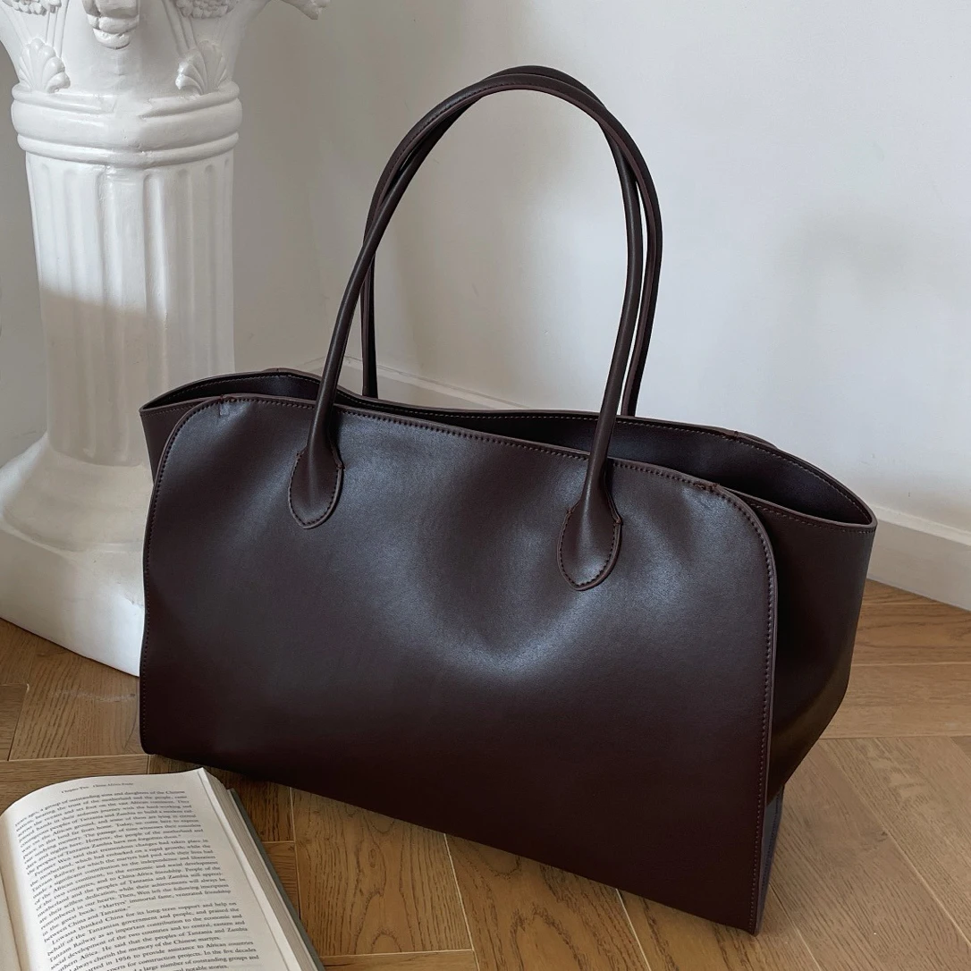 

Top-layer cowhide 43cm oversized tote bag 2025 new niche design large capacity minimalist style fashionable ladies shoulder bag