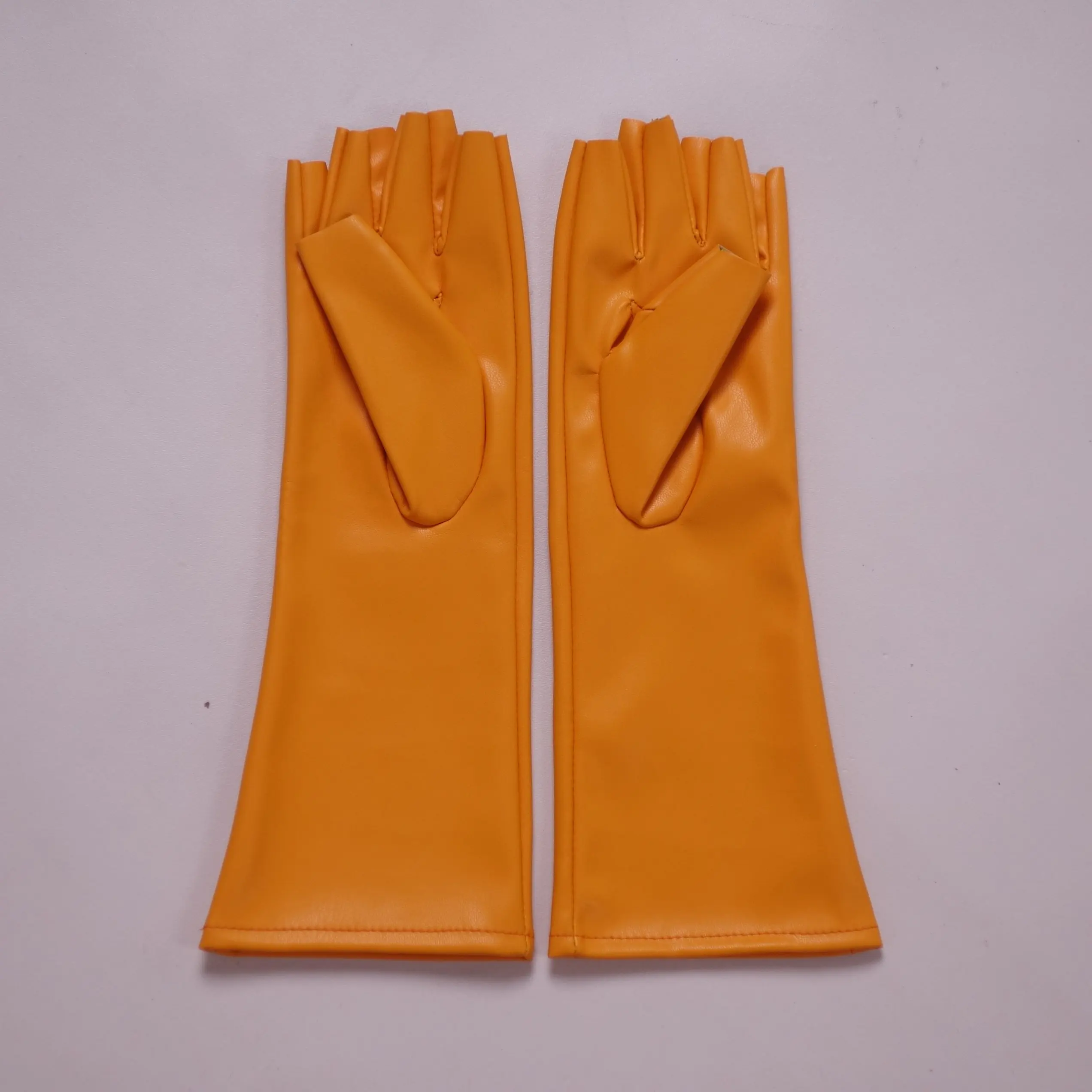 11 Zoll (28 cm) lange fingerlose Handschuhe aus Kunstleder, glänzend, schwarz-silber, halbfingerlos, fingerlose Wärmer, Handgelenkstulpen, Armstulpen, sexy – Detail 18