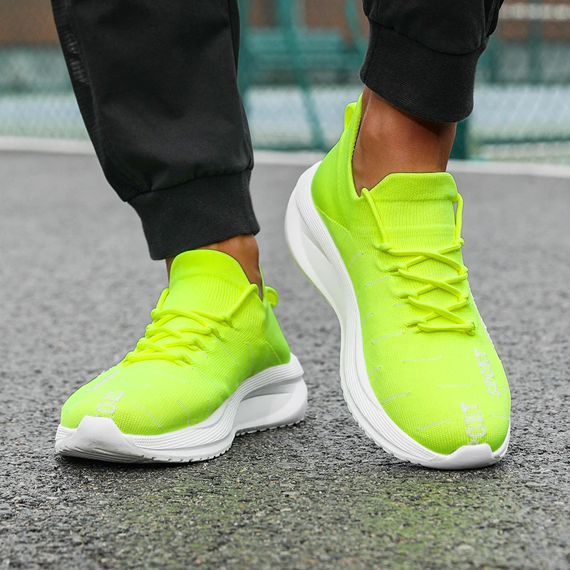Neutral High-Tech Knitted Running Shoes 3D Airflow Mesh Quantum Cushioning Midsole for Gym Jogging Commuting Non-Slip Honeycomb view 3