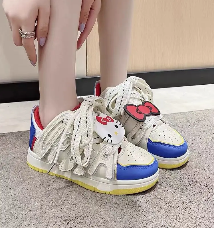 Cosplay Anime Hello Kitty Women\'s Sneakers Cute Cartoon Students Ligh-top Skateboarding Shoes Retro Thick Bottom Couple Shoes