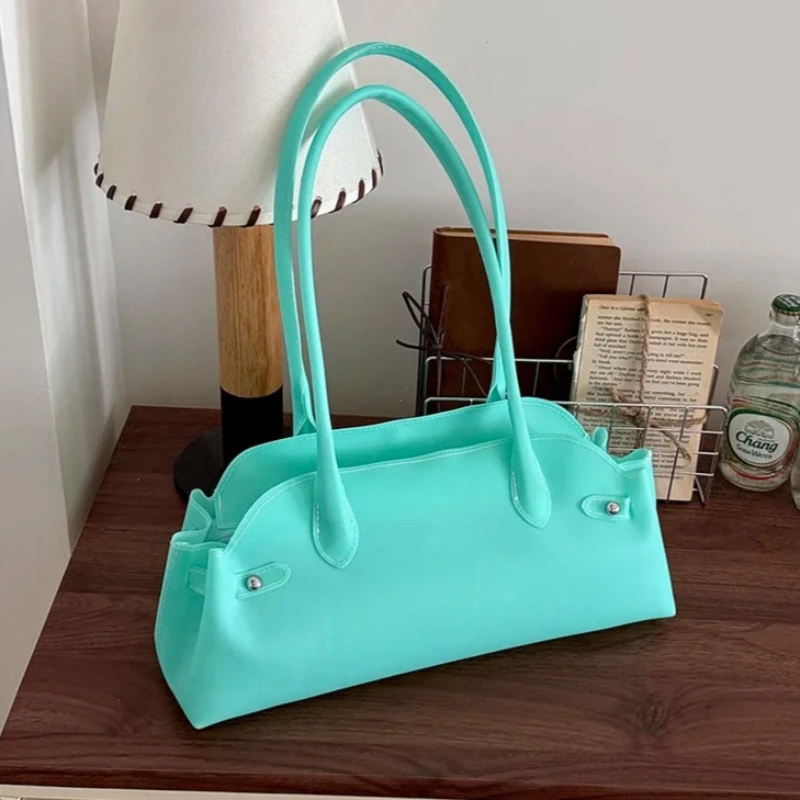 Women's PVC Solid Color Short - огляд і ціна Luxury Bags Coach