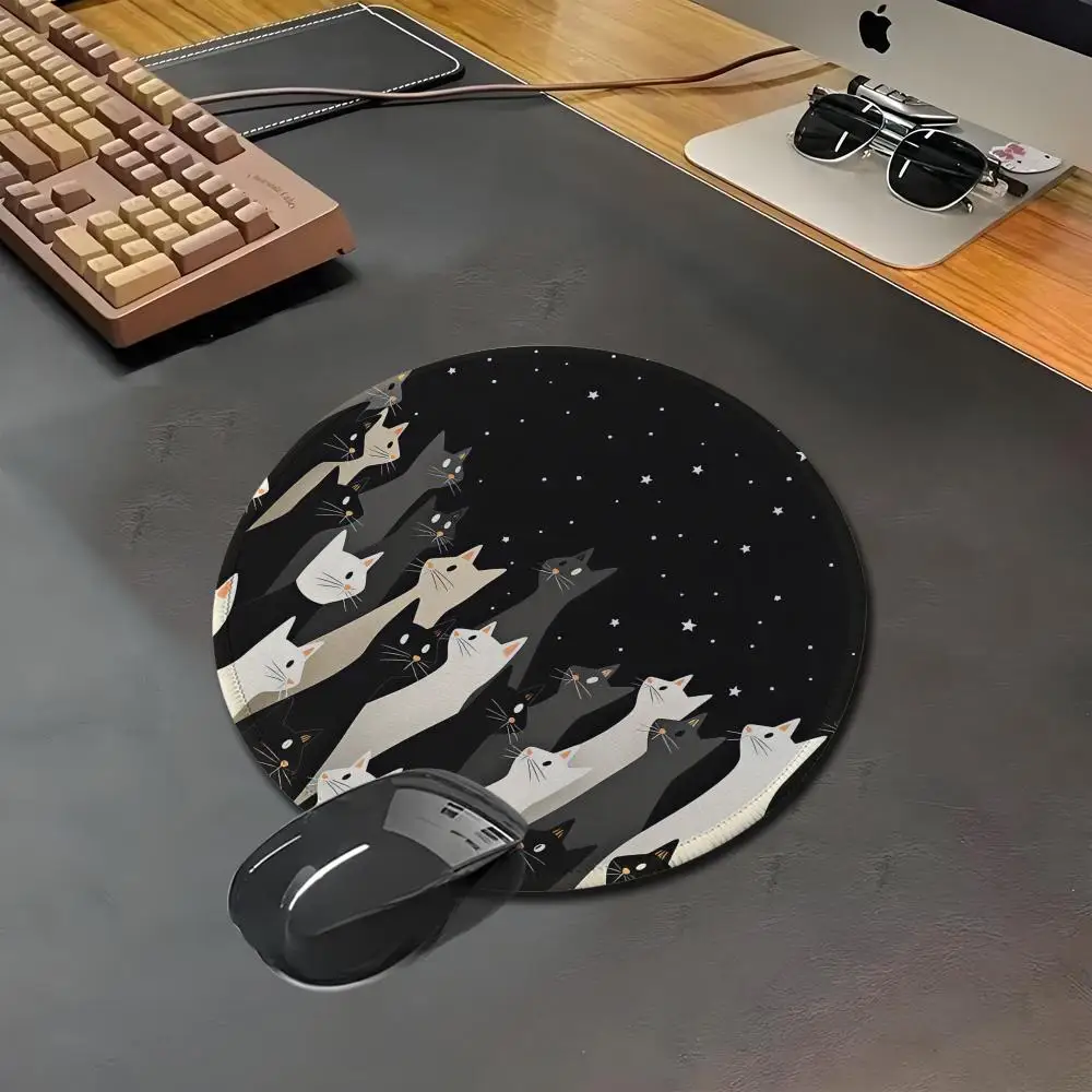 Seamless Black Cat Large Gaming Mouse Pad, Outline Kitten Repeat Print Gothic Dark Style Non‑Slip Rubber Extended Desk Mat
