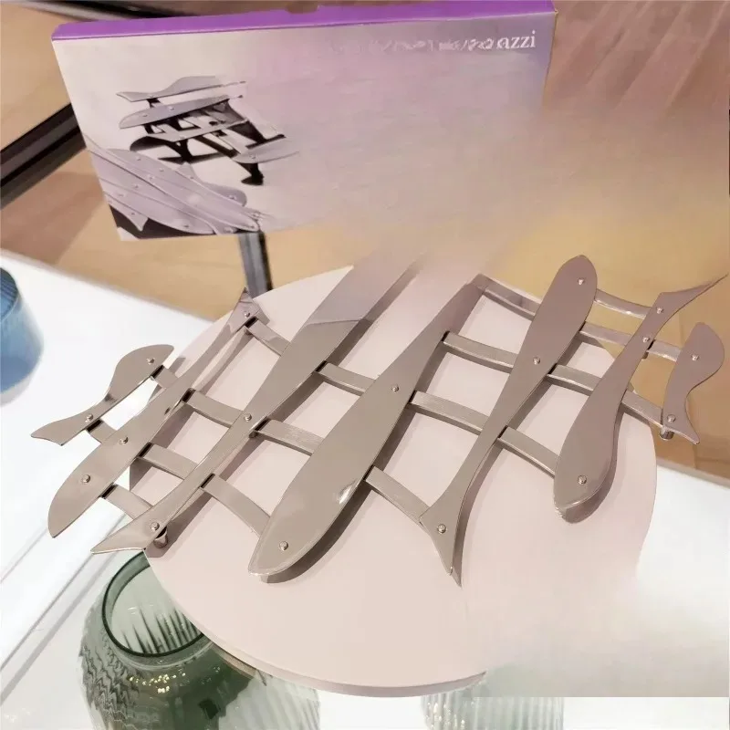 Extensible pot holder, teapot mat, mirror stainless steel