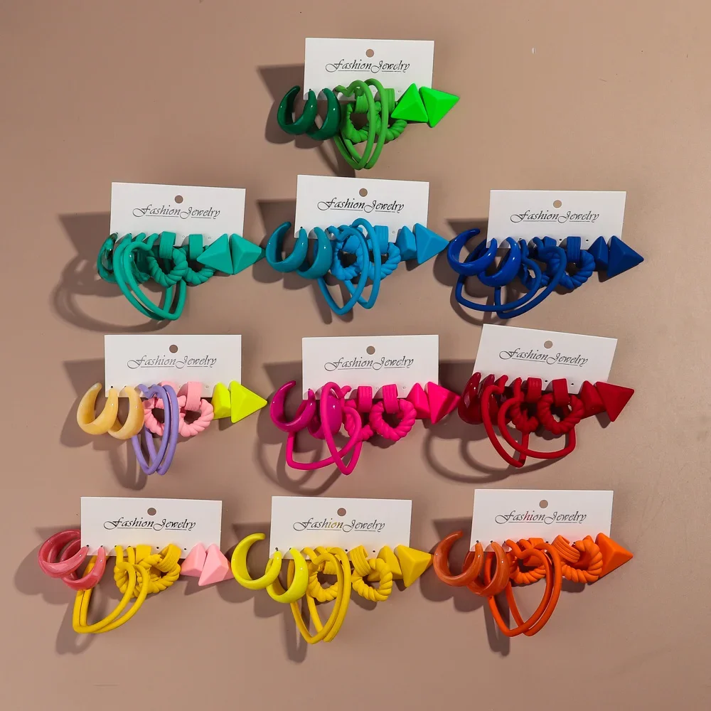 Trend Geometric New 4pairs Colorful Heart Circle Acrylic Earring Hoops for Women Korean Stud Earrings Fashion Jewelry Gift Gift