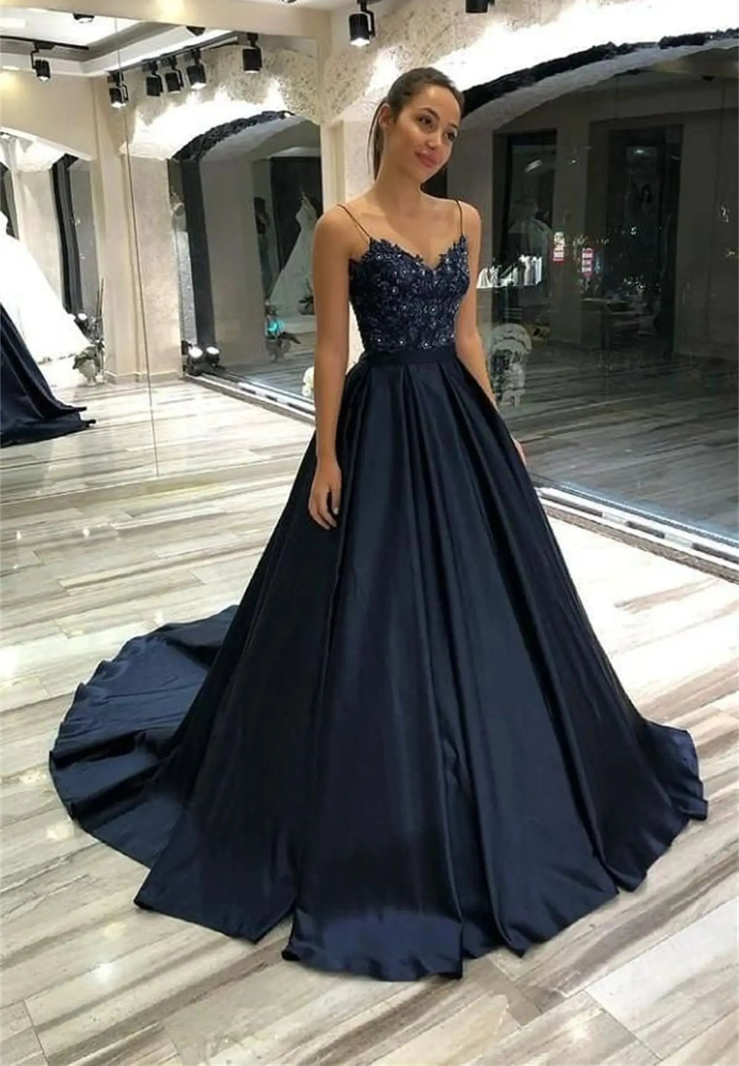 Navy Blue Dresses Gala Party Dress Women Elegant Luxury V-neck Lace Appliqué customized Satin Cocktail of Dresses for Prom