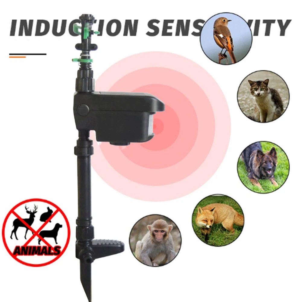 Motion Activated Sprinkler Scaring Away Wild Animals Solar Powered Water Sprayer Timing Animal  Sprayer for Outdoor Use