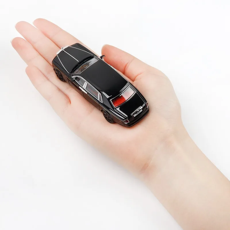 Disponibile: modello di auto in lega di simulazione Rolls-Royce Phantom VII in scala 1:64, giocattolo per ragazzi, ornamento da collezione per adulti.
